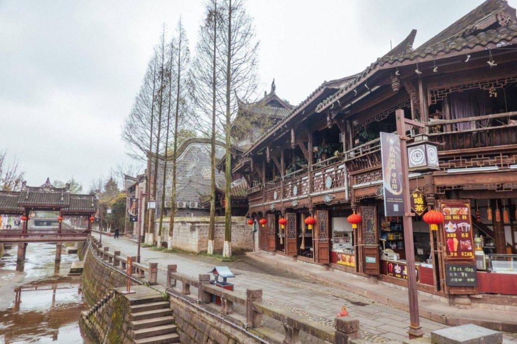 烟雨江湖画师来信任务游戏画面